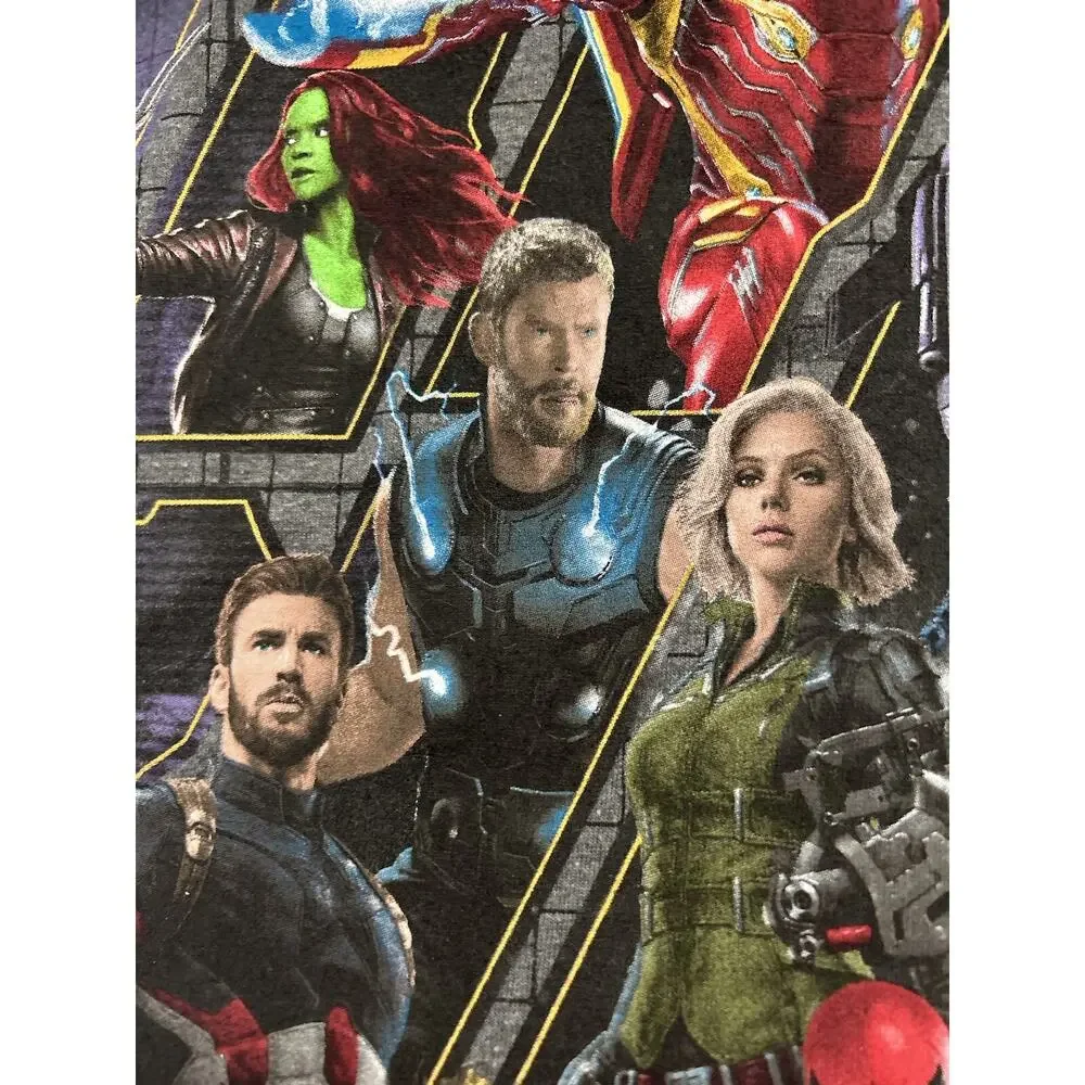 Avengers Men's T-shirt Size L Captain America, iron Man Black Panther Avengers - Picture 7 of 12
